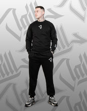 Lade das Bild in den Galerie-Viewer, Jaill J Code Sweatpant Black
