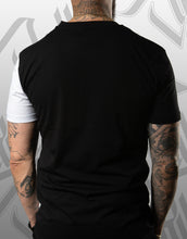 Lade das Bild in den Galerie-Viewer, Jaill PARTNER PAW T-Shirt Unisex  Black/White
